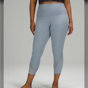 Lululemon Wunder Under Scalloped Crop Leggings